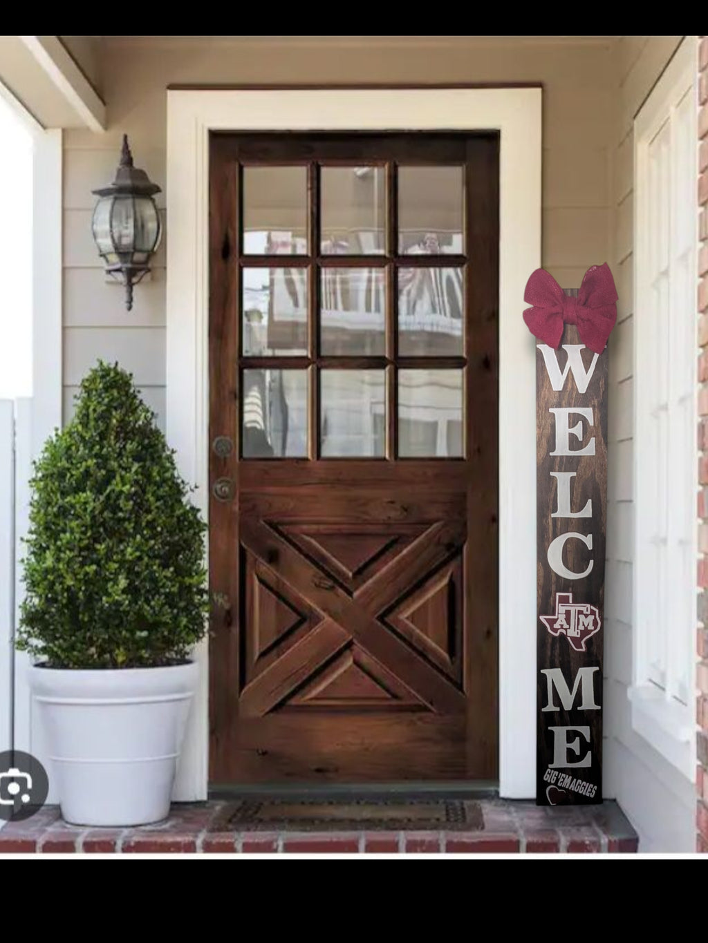 Texas A&M Aggies Welcome Porch Leaner Sign with Burlap Bow