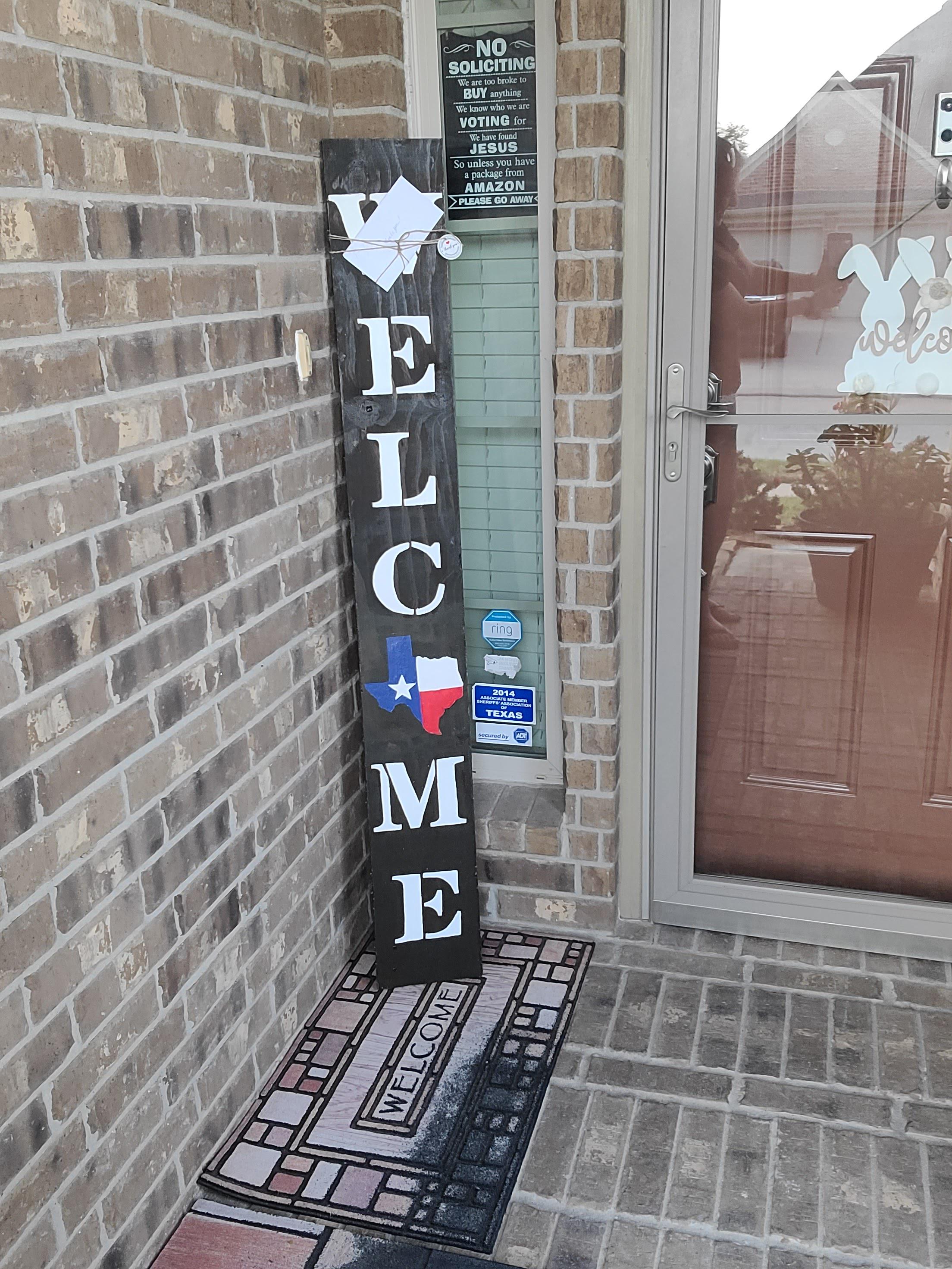 Texas Flag Welcome Wooden Porch Leaner Sign with Handtied Burlap Bow - Weatherproofed- Heavy- Quality