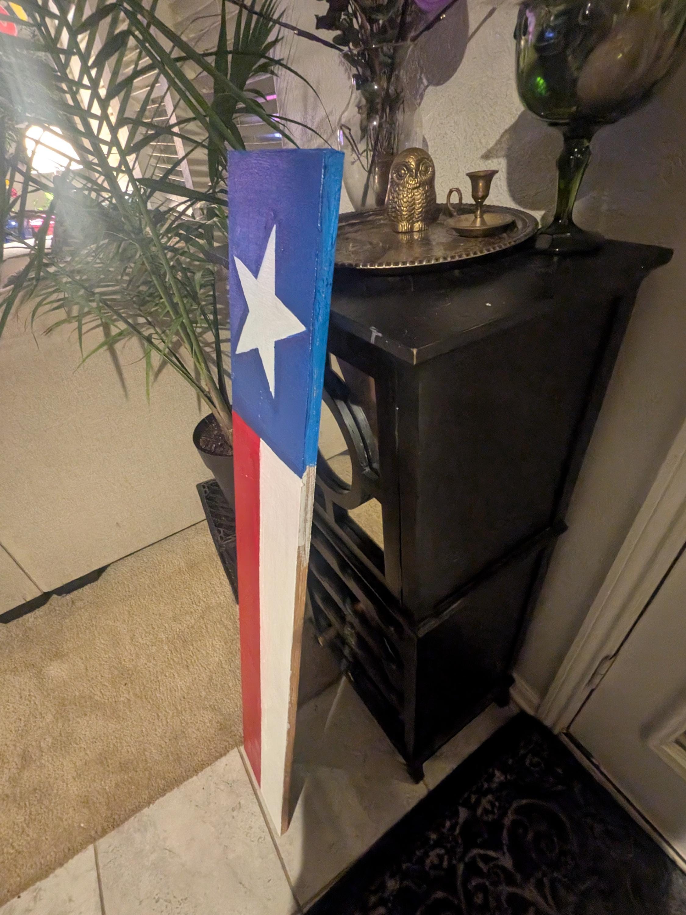 Patriotic Texas Porch Leaner: Red White Blue USA Decor