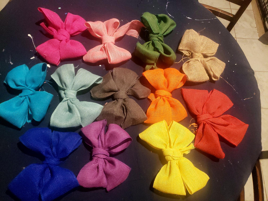 Sunflower Welcome Porch Sign: Rustic Vertical Leaner with Burlap Bow