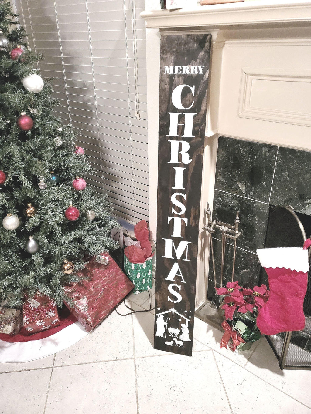 Nativity Christmas Porch Sign: Weatherproof Wooden Leaner with Burlap Bow